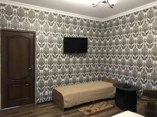 Гостевой дом Dispina Guest House Гагра-2